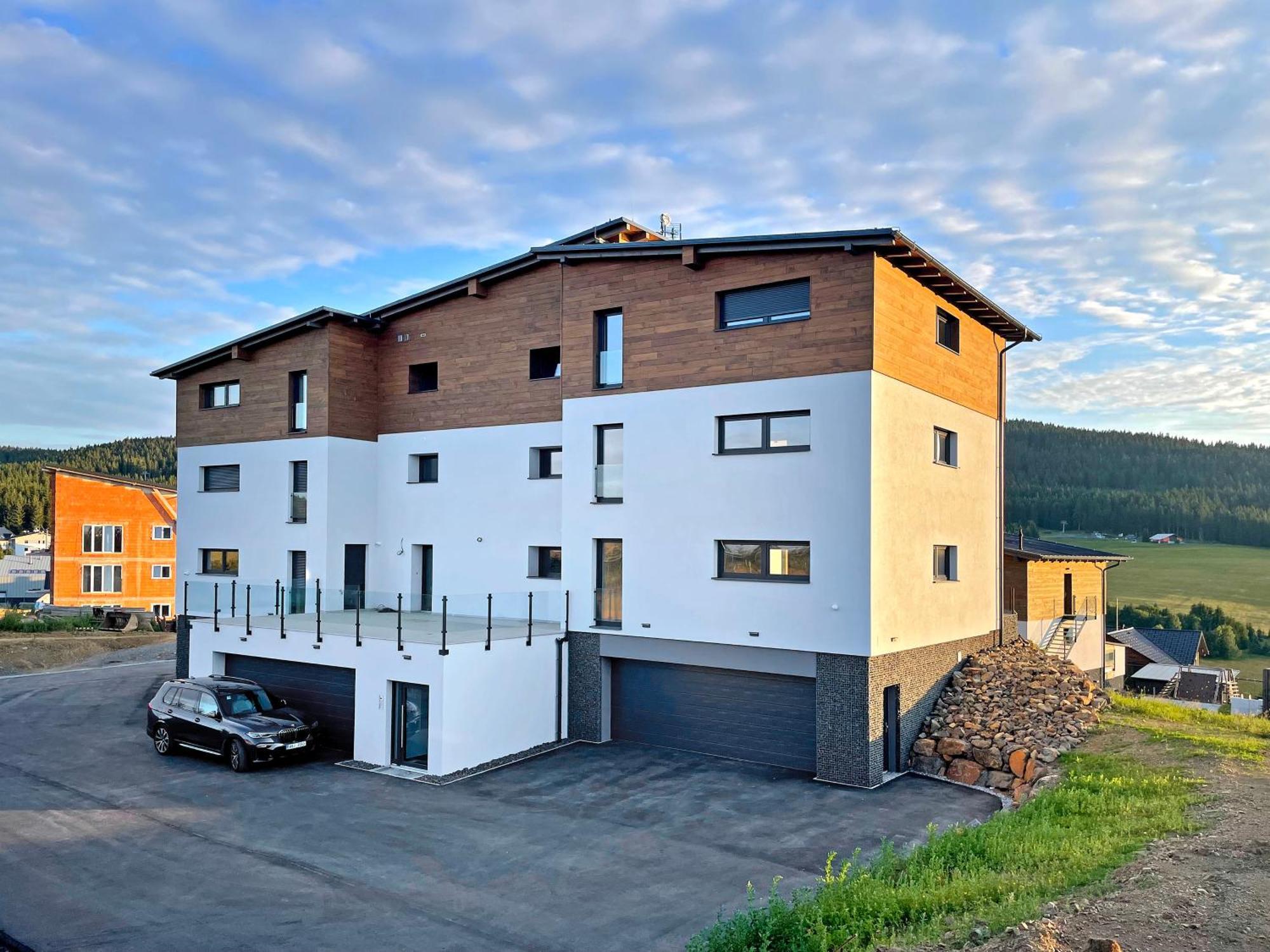Apartmany Horizont Loučná pod Klínovcem Eksteriør billede